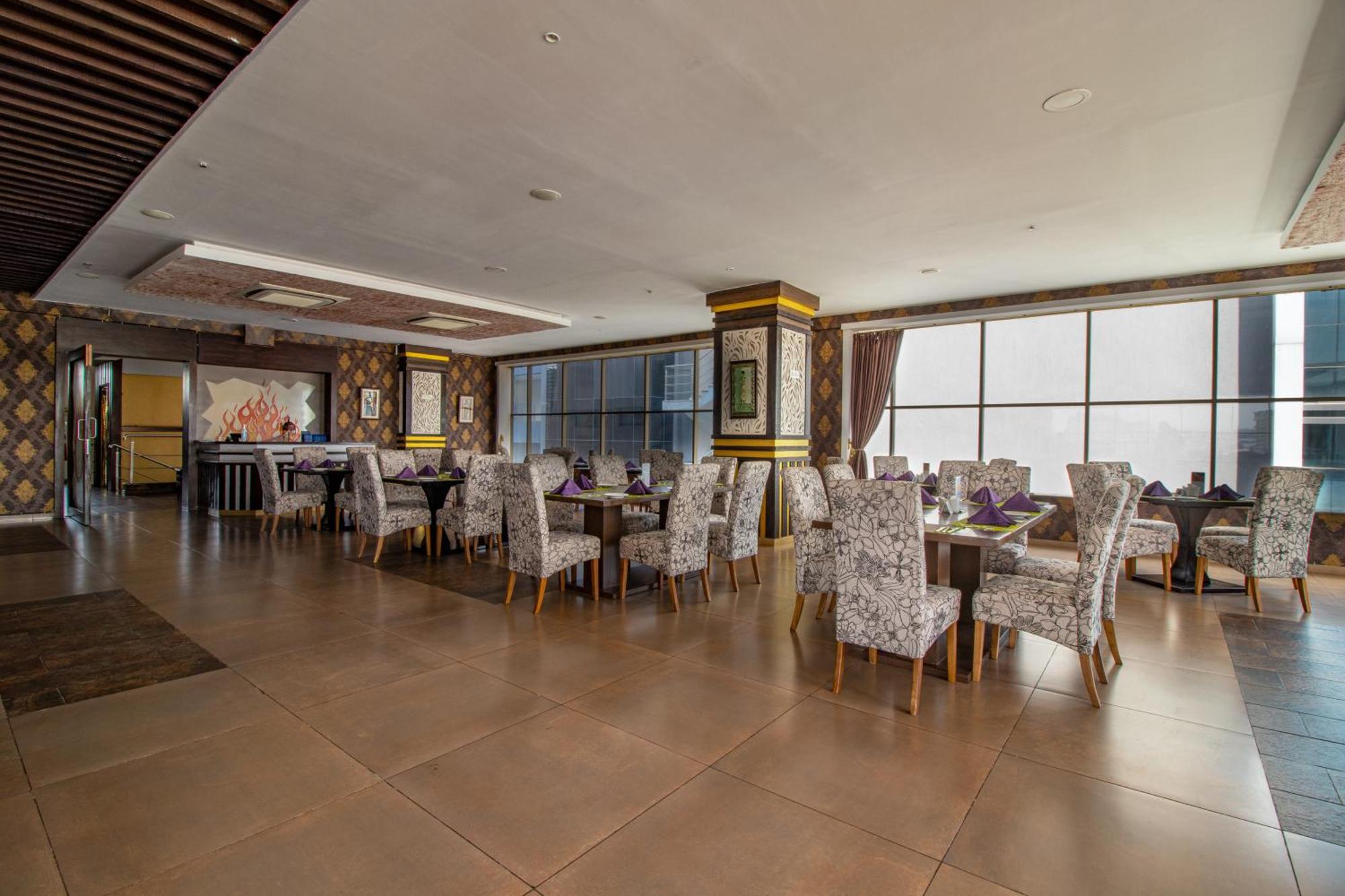 Hôtel Golden Tulip Westlands Nairobi Extérieur photo